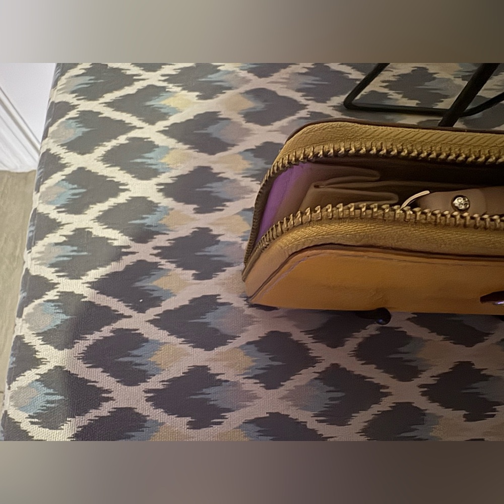 EUC Kate Spade Yellow Women's Continental Wallet - Picture 3 of 12